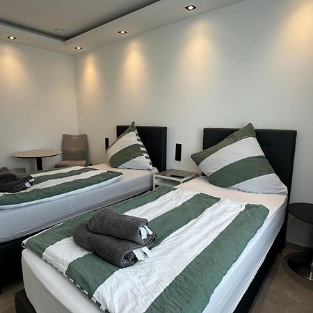 Aparts House - Balkon-Wifi-Kitchen Essen Ngoại thất bức ảnh