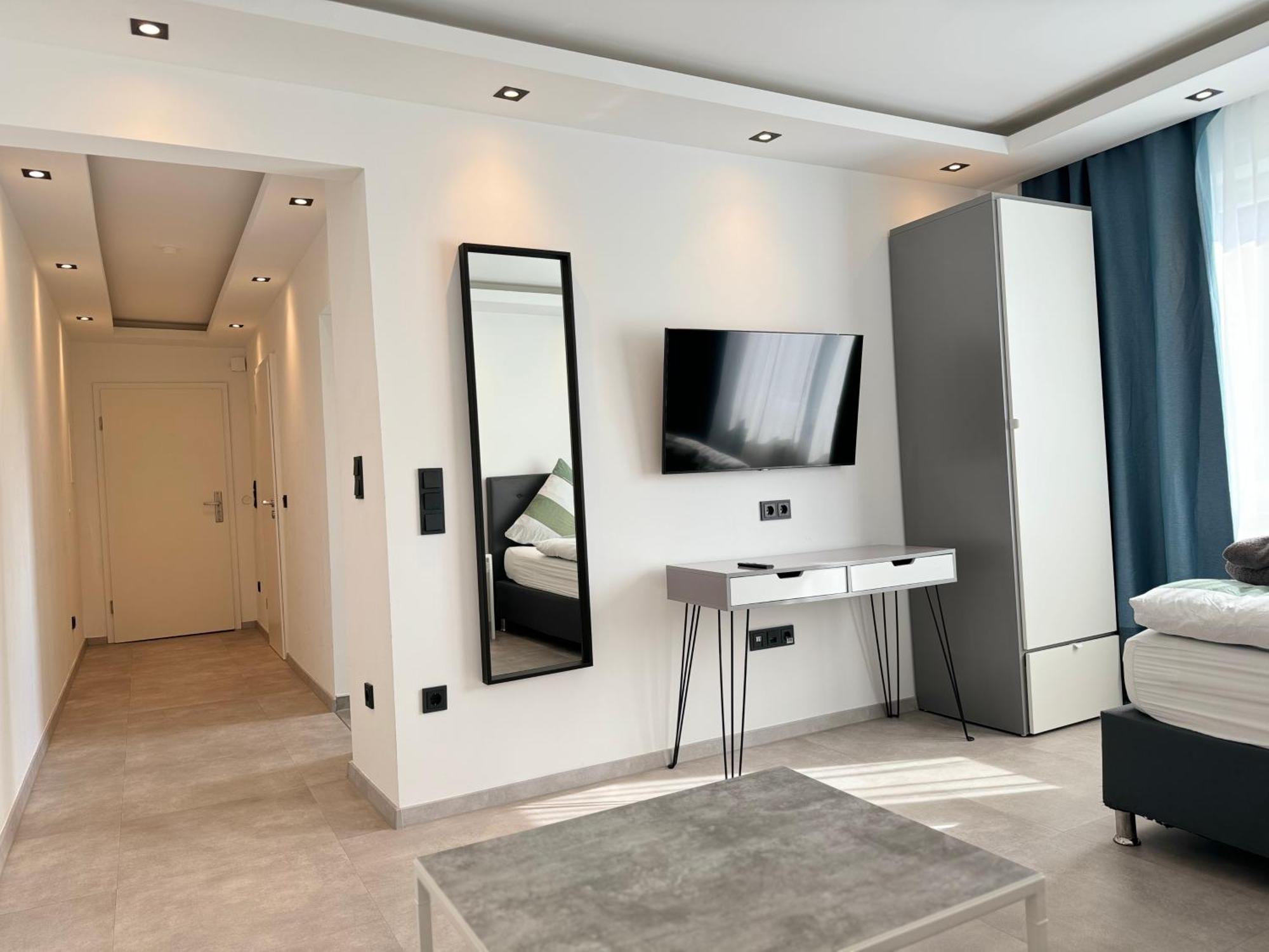 Aparts House - Balkon-Wifi-Kitchen Essen Ngoại thất bức ảnh